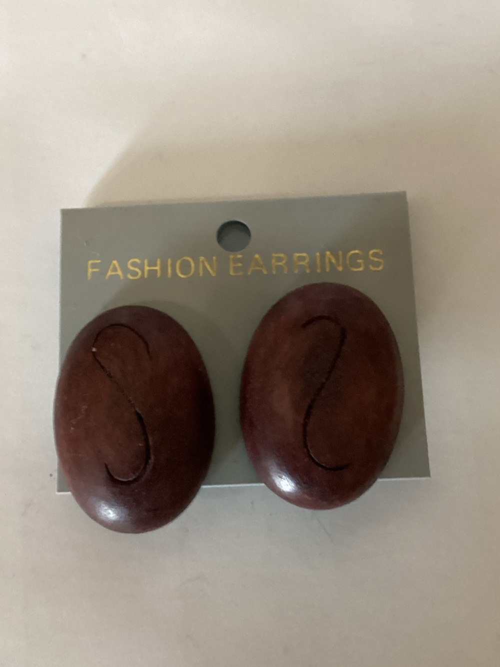 Wooden Oval Fashion clip on Earrings - Brown